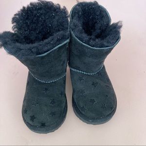 Toddler Ugg’s Bailey button boots